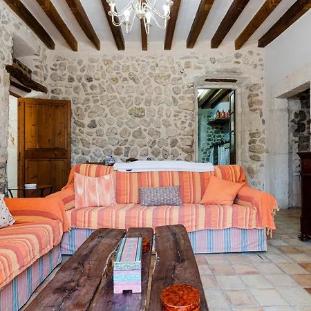 Yourhouse La Bisbal Hébergement de vacances *