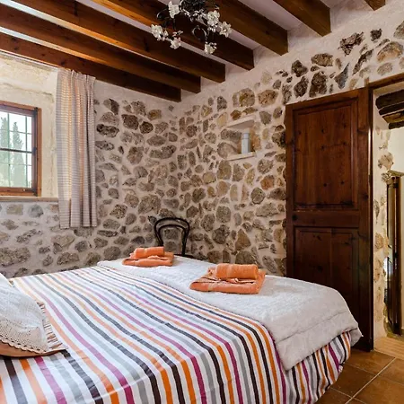 Yourhouse La Bisbal * Moscari
